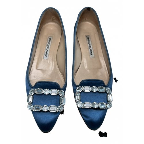 Pre-owned Manolo Blahnik Cloth Ballet Flats In Blue