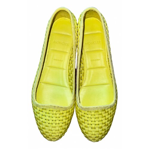 Pre-owned Moncler Ballet Flats In Yellow