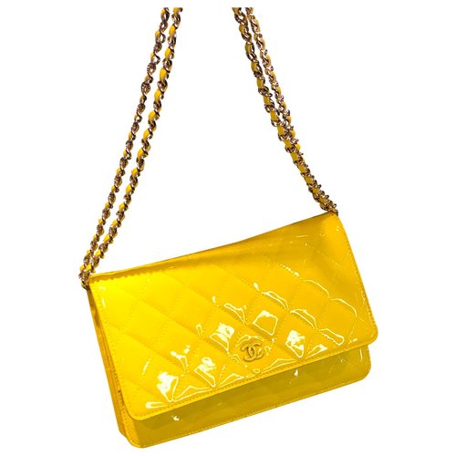 Pre-owned Chanel Wallet On Chain Patent Leather Crossbody Bag In Yellow