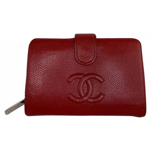 Pre-owned Chanel Leather Wallet In Red
