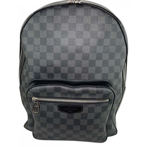 Pre-owned Louis Vuitton Cloth Backpack In Black