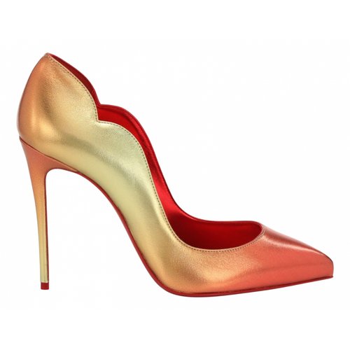 Pre-owned Christian Louboutin Leather Heels In Orange