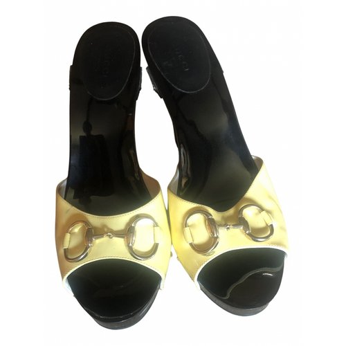 Pre-owned Gucci Patent Leather Sandals In Yellow