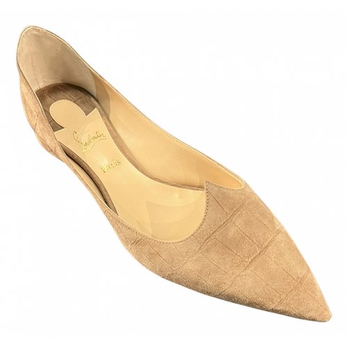 Pre-owned Christian Louboutin Ballet Flats In Beige