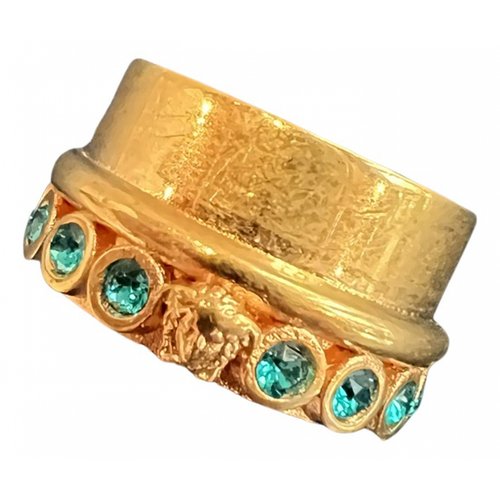 Pre-owned Versace Ring In Gold