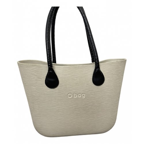 Pre-owned O Bag Handbag In White