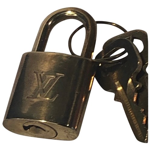 Pre-owned Louis Vuitton Lockit Bag Charm In Gold