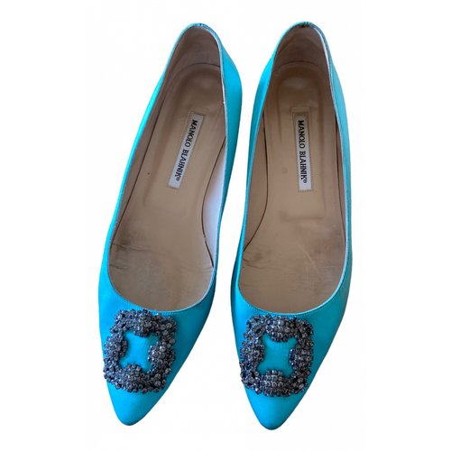 Pre-owned Manolo Blahnik Hangisi Cloth Ballet Flats In Turquoise