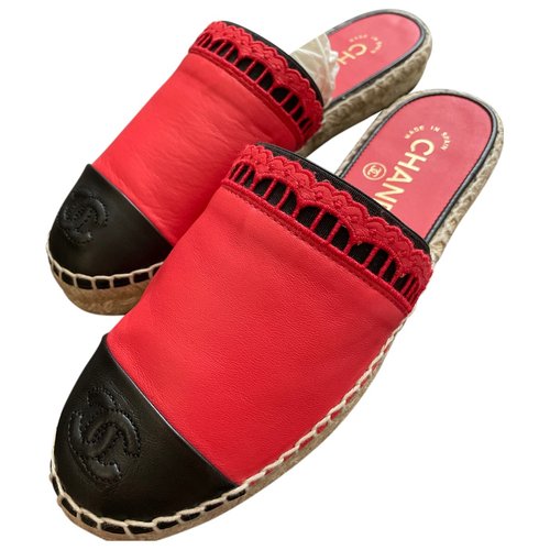 Pre-owned Chanel Leather Espadrilles In Red