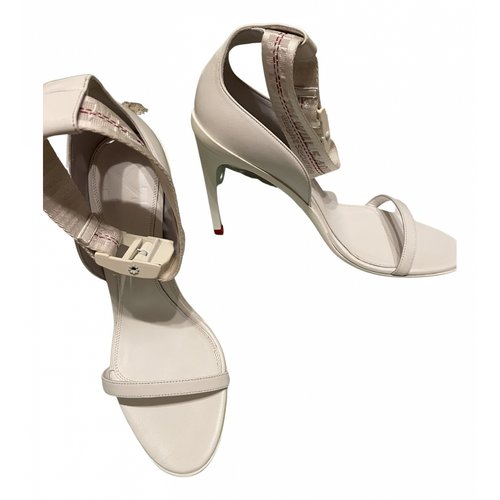 Pre-owned Off-white Leather Sandals In White