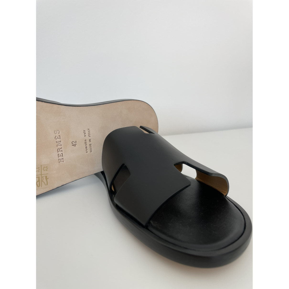 Black Izmir Leather Sandals