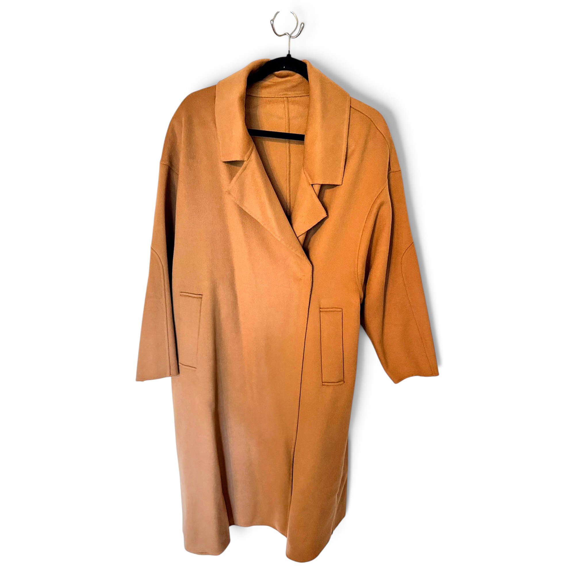 The curated Wool coat
